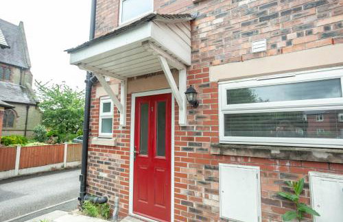 4 bed home, driveway parking ideally located in Latchford, Warrington - Executive St Marys House - Foto 43