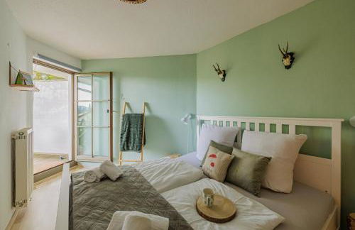 Fewo Herzgrün direkt an Wanderwegen mit traumhafter Aussicht Sauna E-Ladestation - Foto 2