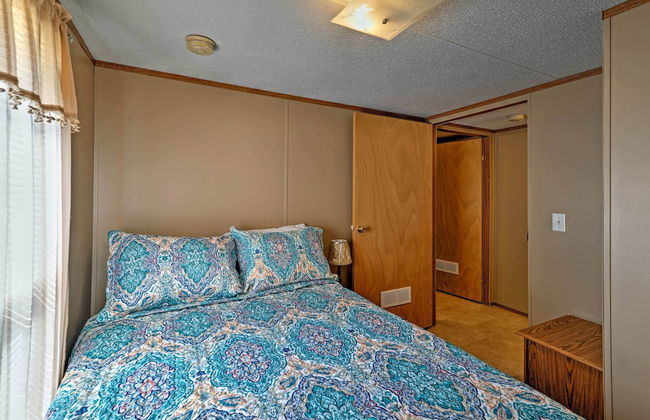 Waterloo Home with Fire Pit - half Mi to Boat Ramp! - Foto 3