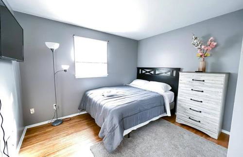 Cozy 5 bedroom Home mins from RIT - Foto 20