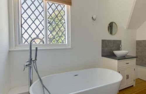 The Old School House - Photo 23