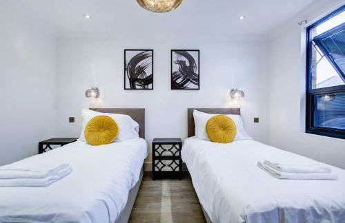 Luxurious House Leyton sleep7+garden next to Stratford - Foto 36