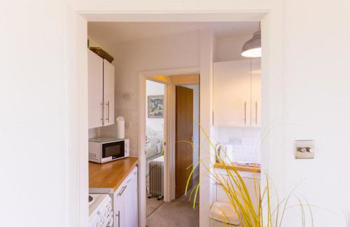 Sea View Holiday Chalet, access to sandy beach - Pets go free - Foto 9