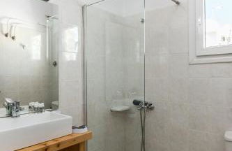 Albatross Apartments by Konnect, Ipsos Corfu - Photo 32