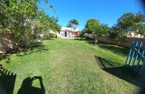 Casa a 50m praia da Pinheira configuravel de 1 ate 8 pessoas - Foto 41