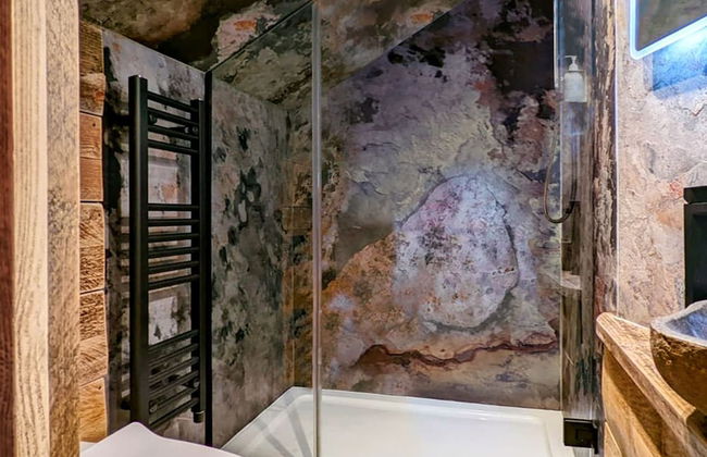 Windermere Central Hotel - Room 4 - Photo 30