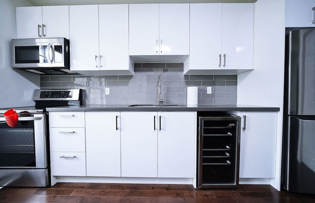 The Temple Stays - Photo 21