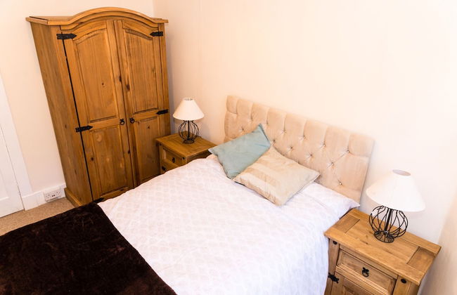 Silver City Apartments, Stylish 2 Bedroom Apartment - Photo 6