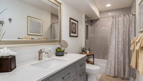 East Bench Bungalow A Relaxing Ogden Escape Near Mountains and Downtown - Foto 4, towels, Shower