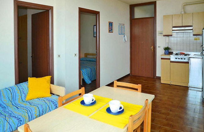 Apartment in Ceriale With Parking Space - Foto 21