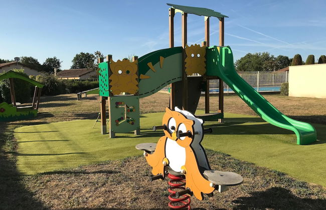 Amazing Holiday Home in Les Forges With Terrace - Photo 60