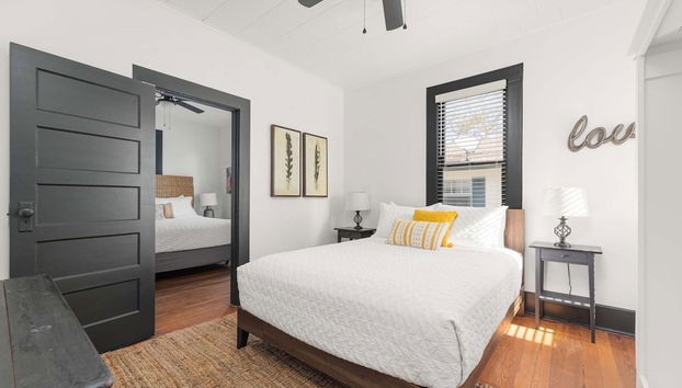 Pacific Cove Manor - Foto 4, Habitación