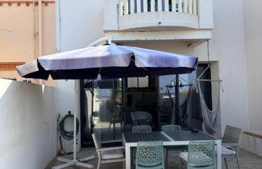 SUPERBE maison, rénovée port de Carro -terrasse,calme & lumière - Foto 28