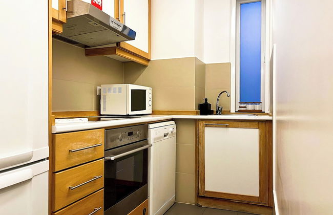 Santo1 · Modern Studio Close to Timeout Market - Photo 9