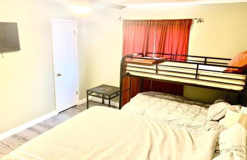 Blue Oval -Project Pyramid-XAi- King bed-2bedrooms 1,5 bath, 4beds, sleeps 5 - Foto 36