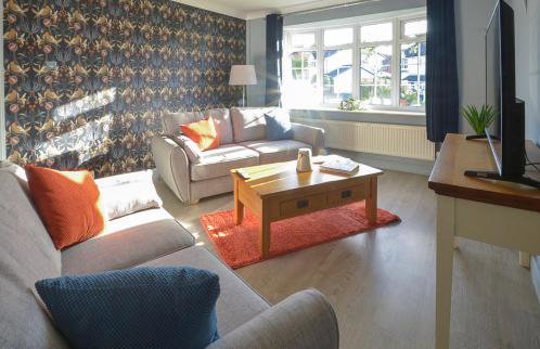 Huntsfield House- Stunning Modern 4 Bedroom House Suitable for Work and Leisure Stays - Foto 36