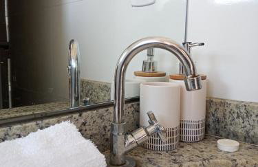 Apartamento completo 3 quartos Suíte Sala Cozinha Lavanderia e perto de tudo - Foto 34