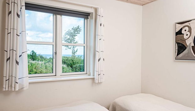 8 Person Holiday Home in Allinge - Foto 4, Habitación