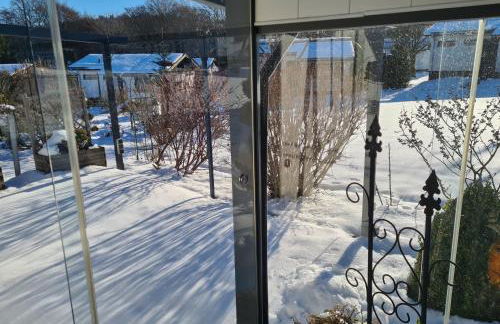 Ferienhaus 'Kahle Pön' mit MeineCardPlus, Wintergarten und eingezäuntem Garten - Foto 11