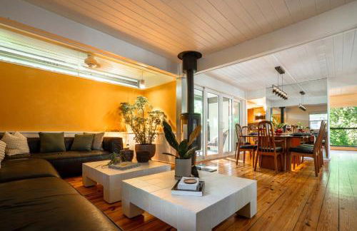 TreeTops Spacious Architectural Retreat - Foto 1