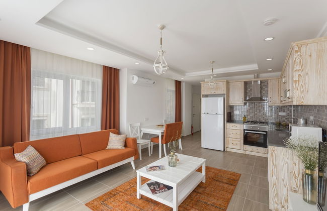 Kybele Suits - Photo 37