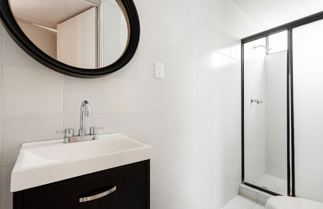 Roma Norte 2BR - Parking, Sleeps 6 -great Wifi - Foto 8