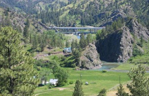 Riverside Cabin with Rare Claw-Foot Bathtub, Montana - Foto 4