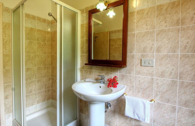 _x000d_ boutique Villa With Pool - Photo 15