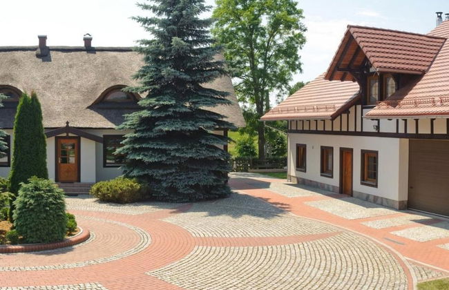 Apartment in a Fantastic Location Just 20 m From Lake Boruja in Rekowo - Foto 1