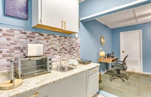 Centrally Located North Little Rock Studio with Yard - Foto 12