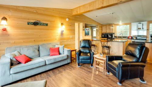 Brookings Home with Deck, half Mi to Harris Beach! - Foto 5