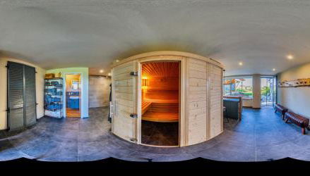 Auwer Hills - On dr Schür - Foto 2