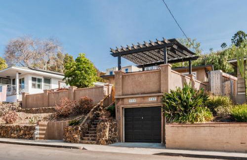 Downtown La Mesa gem - Photo 39