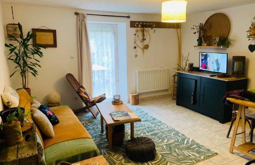 Côté Rive, au bord de la rivière La Moselotte et terrasse - Foto 5