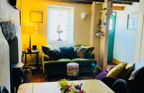 Copper Miner’s Cottage - Photo 7