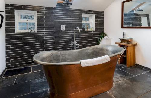 Charming Pet-Friendly Family Cottage in Eynsham - Pass the Keys - Photo 24