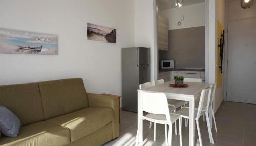 Lovely Flat With Balcony - Foto 5