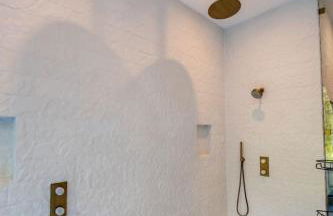 Luxury 6BR Beverly Hills Villa with Pool and Views - Photo 55