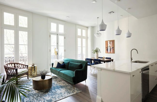 Roami at St. Charles - Photo 56