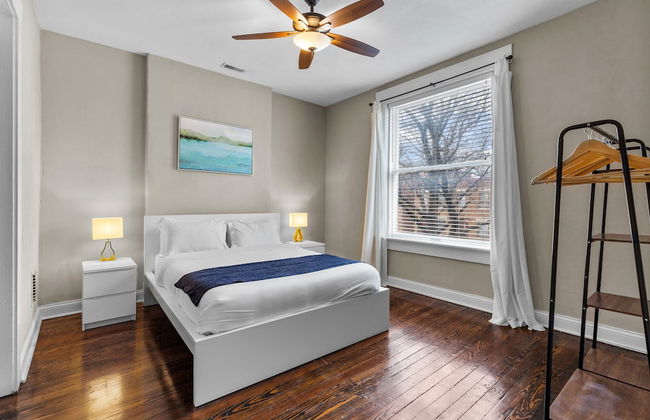 Designer Home in Shaw Right Side - JZ Vacation Rentals - Photo 9