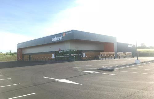 TOUL Appartement Entier avec PARKING Privé au Calme Cosy à Étage avec Balcon - Foto 12