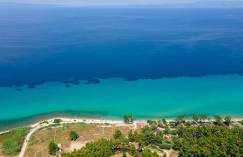 First in the sea with amazing view house - Photo 12