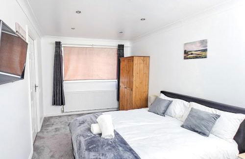 Manchester City Deluxe 4-Bed near Etihad Stadium & C0-0P Arena, Sleeps 9 - Foto 56