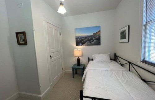 Historic Coast Guard House and Cottages - Foto 16