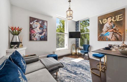 Rare Find - Gated 2 bed apt, close to Parks, secure carpark sleeps 4 - Foto 13