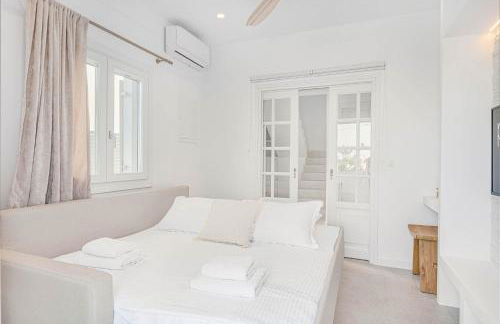Pearl House - Luxurious new beach villa in Spetses stunning view - Photo 35