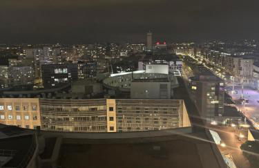 Luxury Apartment with balcony - Foto 3