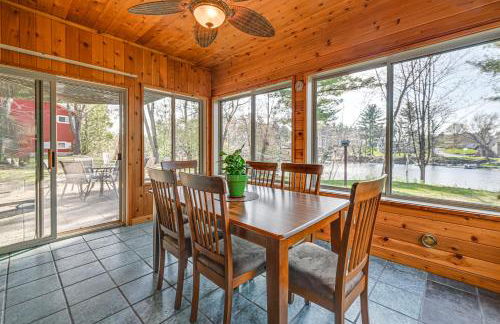 Lake Wissota Home with Private Dock and Fire Pit! - Foto 1