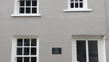 bwthyn y porthmyn - Foto 1