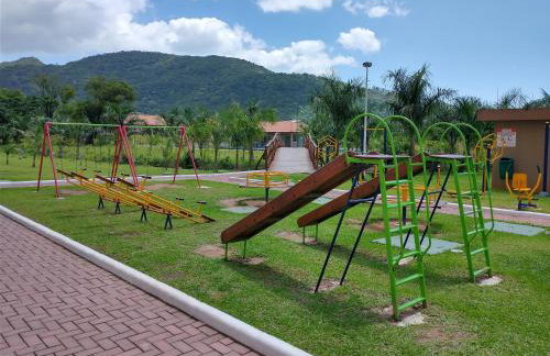 Apto Vista Atlântico com 2 quartos com Ar Cond Wi-Fi TV SMART e Área de lazer - Foto 3